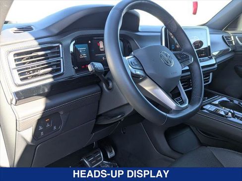 New 2024 Volkswagen Atlas Cross Sport SEL R-Line AWD/4WD image 11