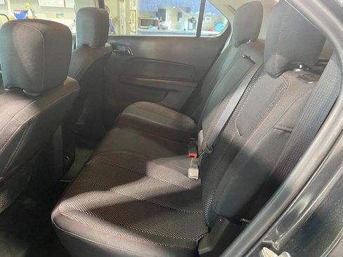 Used 2017 Chevrolet Equinox LT w/ Convenience Package AWD/4WD image 16