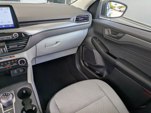 Certified 2024 Ford Escape Active FWD image 18