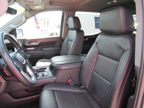 Used 2023 GMC Sierra 1500 Denali w/ Denali Reserve Package AWD/4WD image 16