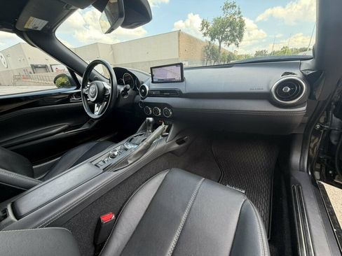 Used 2024 MAZDA MX-5 Miata Grand Touring RWD image 24