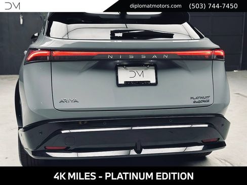 Used 2025 Nissan Ariya Platinum AWD/4WD image 16