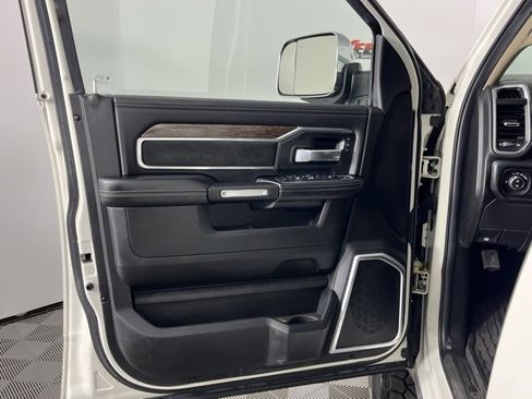 Used 2019 RAM 2500 Laramie image 22