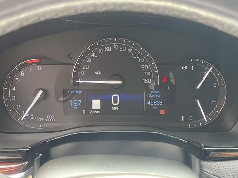 Used 2019 Cadillac XT5 Premium Luxury w/ Driver Assist Package FWD image 43