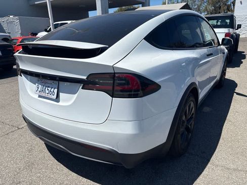 Used 2023 Tesla Model X AWD/4WD image 4