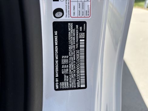 Certified 2025 BMW 430i Convertible RWD image 37