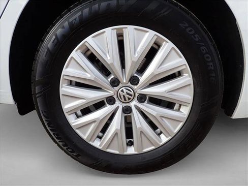 Used 2019 Volkswagen Jetta S w/ Driver Assistance Package image 7