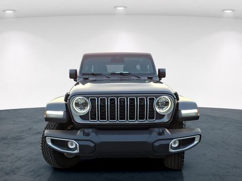 New 2026 Jeep Wrangler Unlimited Sahara AWD/4WD image 4