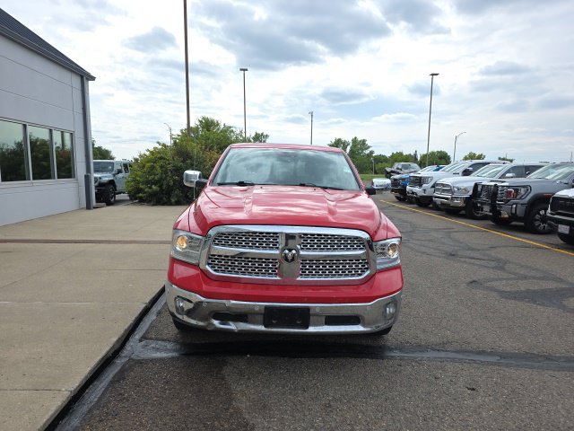 Used 2018 RAM 1500 Laramie AWD/4WD image 2