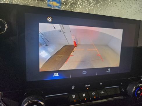 Used 2024 Chevrolet Colorado Trail Boss w/ Advanced Trailering Package image 29