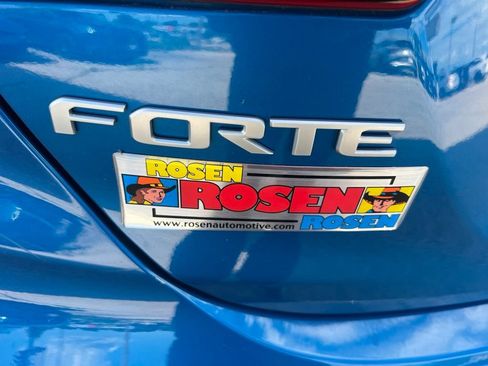 Certified 2022 Kia Forte GT w/ GT2 Package FWD image 33