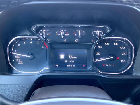 Used 2020 GMC Sierra 1500 SLT image 24