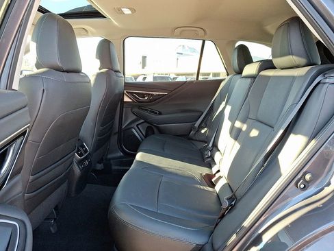 Certified 2025 Subaru Outback Limited image 12