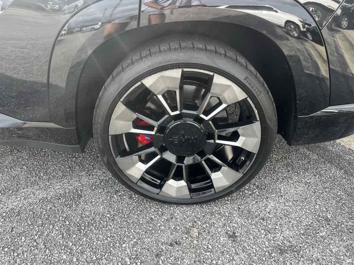 Used 2024 BMW XM AWD/4WD image 35