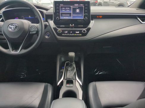 Used 2022 Toyota Corolla XSE FWD image 13