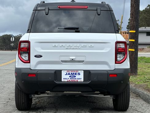 New 2025 Ford Bronco Sport Outer Banks w/ Outer Banks Tech Package+ AWD/4WD image 11