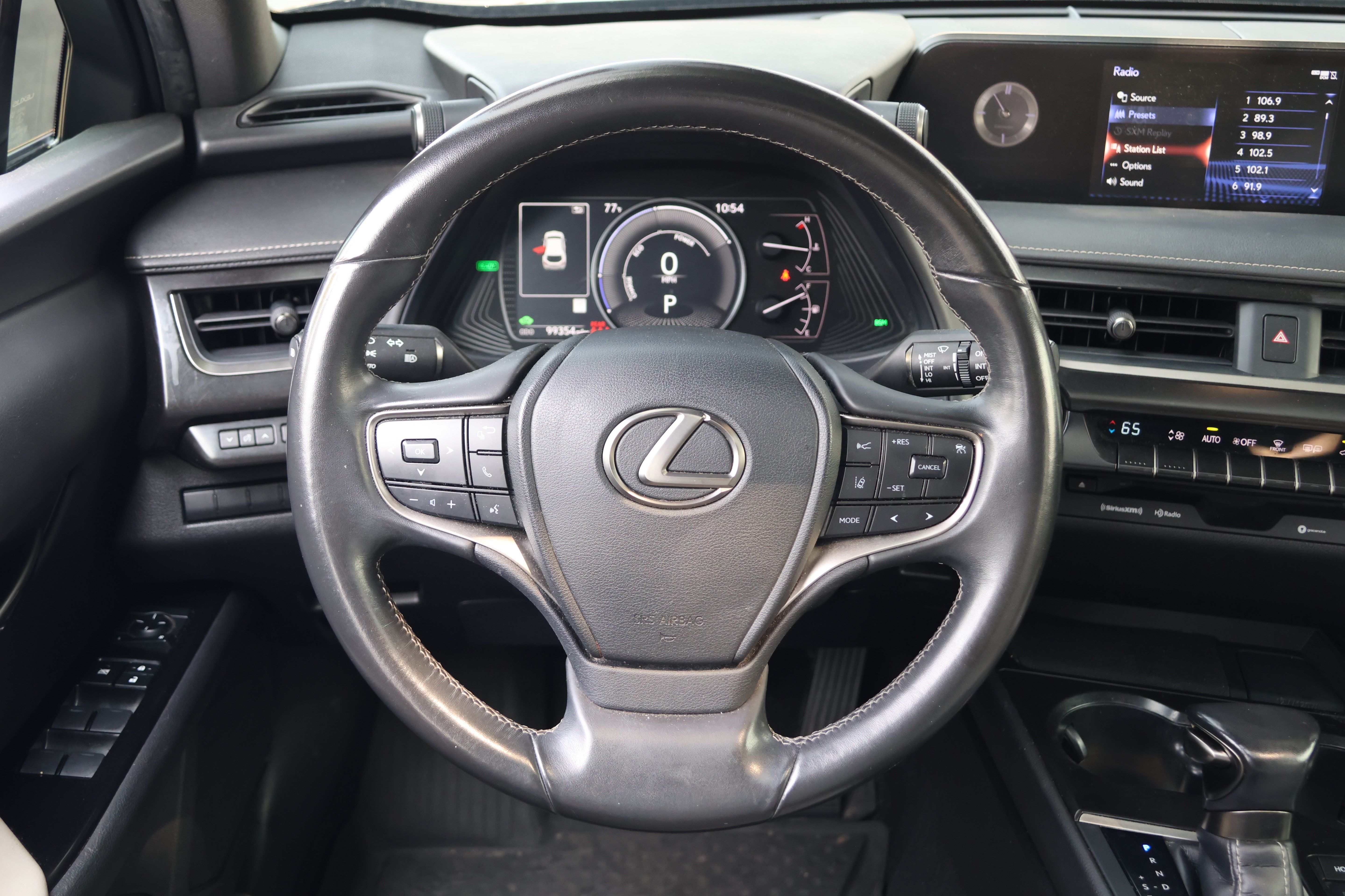 Used 2021 Lexus UX 250h w/ Accessory Package (Z1) AWD/4WD image 16