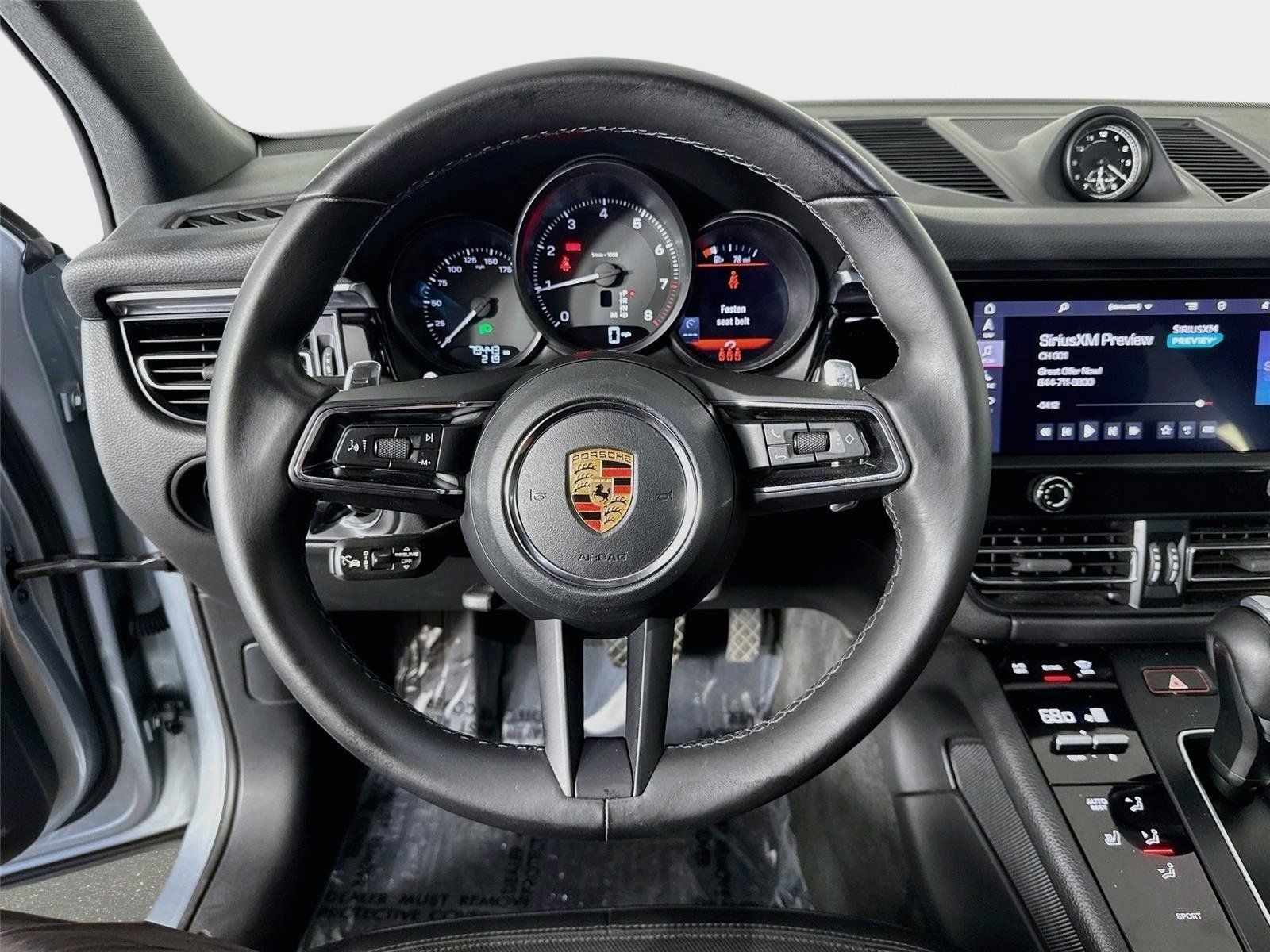 Used 2023 Porsche Macan AWD/4WD image 12