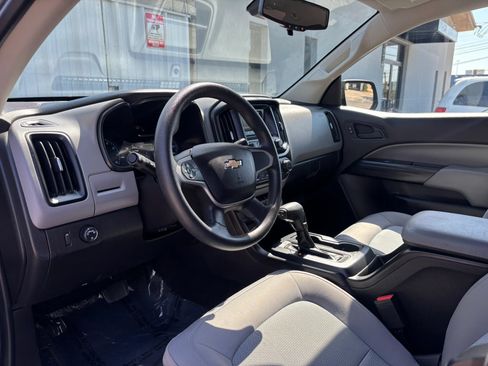 Used 2016 Chevrolet Colorado W/T w/ WT Convenience Package RWD image 13
