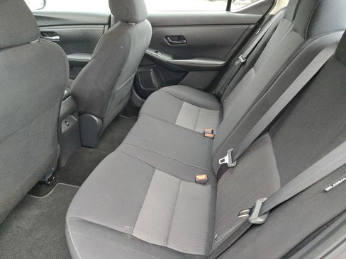 Certified 2025 Nissan Sentra SV image 13