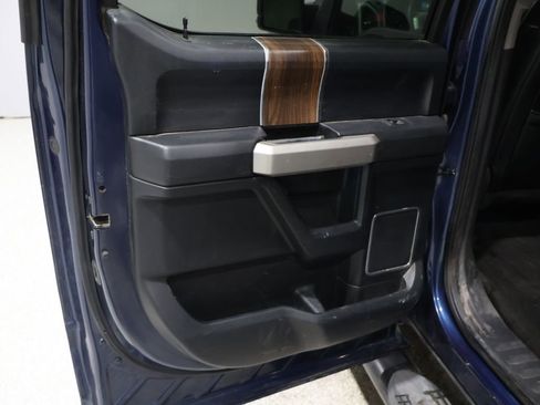 Used 2017 Ford F150 Lariat image 20