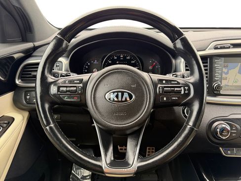 Used 2017 Kia Sorento SX FWD image 13