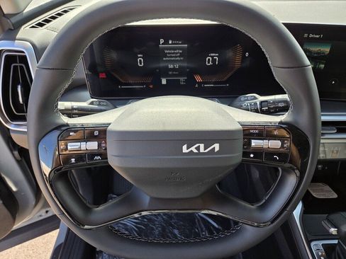 New 2026 Kia Sorento S FWD image 11
