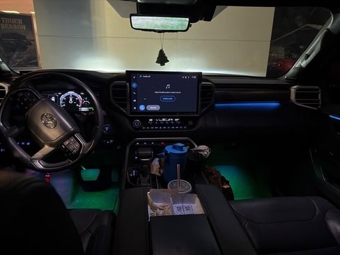 Used 2024 Toyota Sequoia Platinum image 6