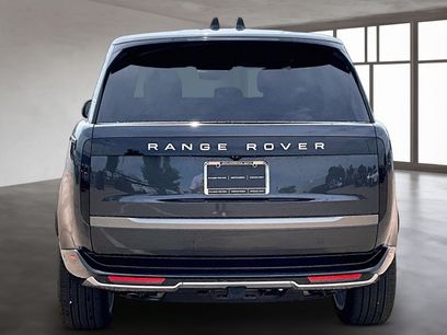 New 2026 Land Rover Range Rover SE