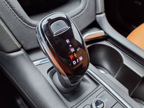 Used 2023 Cadillac XT5 Premium Luxury FWD image 17