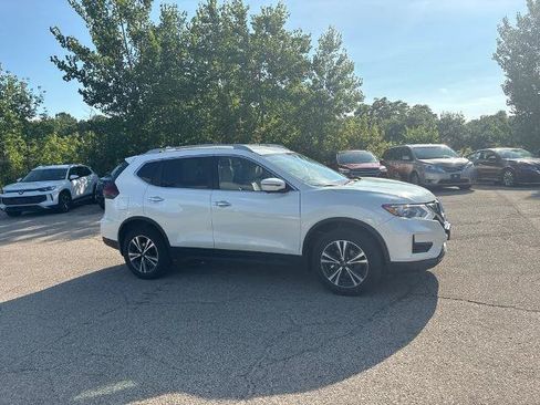 Certified 2020 Nissan Rogue SV w/ Premium Package AWD/4WD image 1