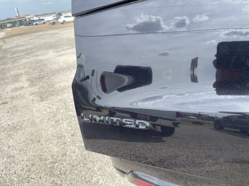 Used 2023 Ford Expedition Limited RWD image 12