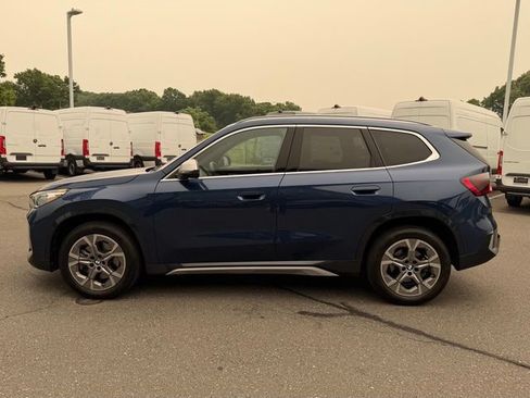 Used 2024 BMW X1 xDrive28i w/ Convenience Package AWD/4WD image 4