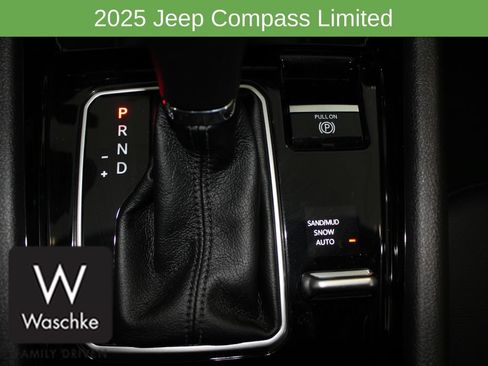 New 2025 Jeep Compass Limited w/ Sun & Sound Group AWD/4WD image 30
