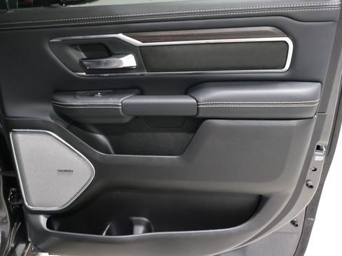 New 2026 RAM 1500 Laramie AWD/4WD image 12