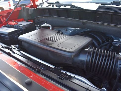 Used 2023 Chevrolet Silverado 1500 LT AWD/4WD image 35