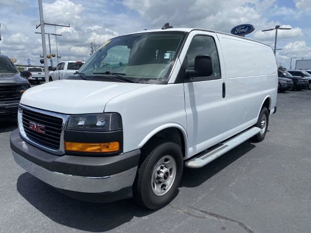 Used 2024 GMC Savana 2500 w/ Driver Convenience Package RWD image 3