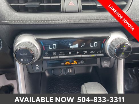 Certified 2025 Toyota RAV4 XLE FWD image 33
