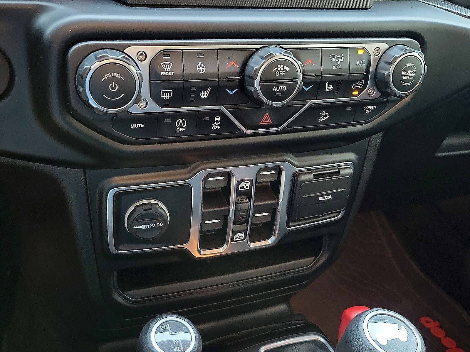 Used 2020 Jeep Wrangler Unlimited Sport S AWD/4WD image 16