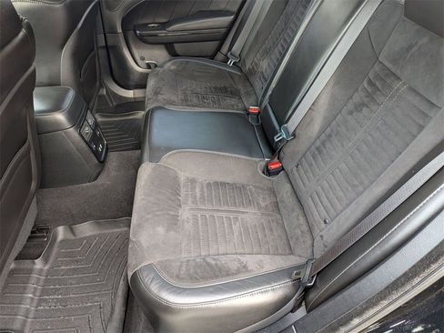 Used 2019 Dodge Charger Scat Pack w/ Daytona Edition Group image 29