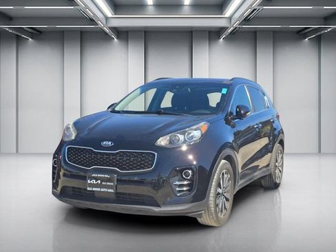 Used 2018 Kia Sportage EX w/ Option Group 040 FWD image 3