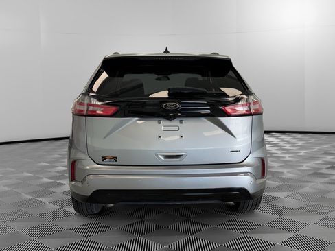 Used 2022 Ford Edge SE w/ Black Appearance Package AWD/4WD image 7