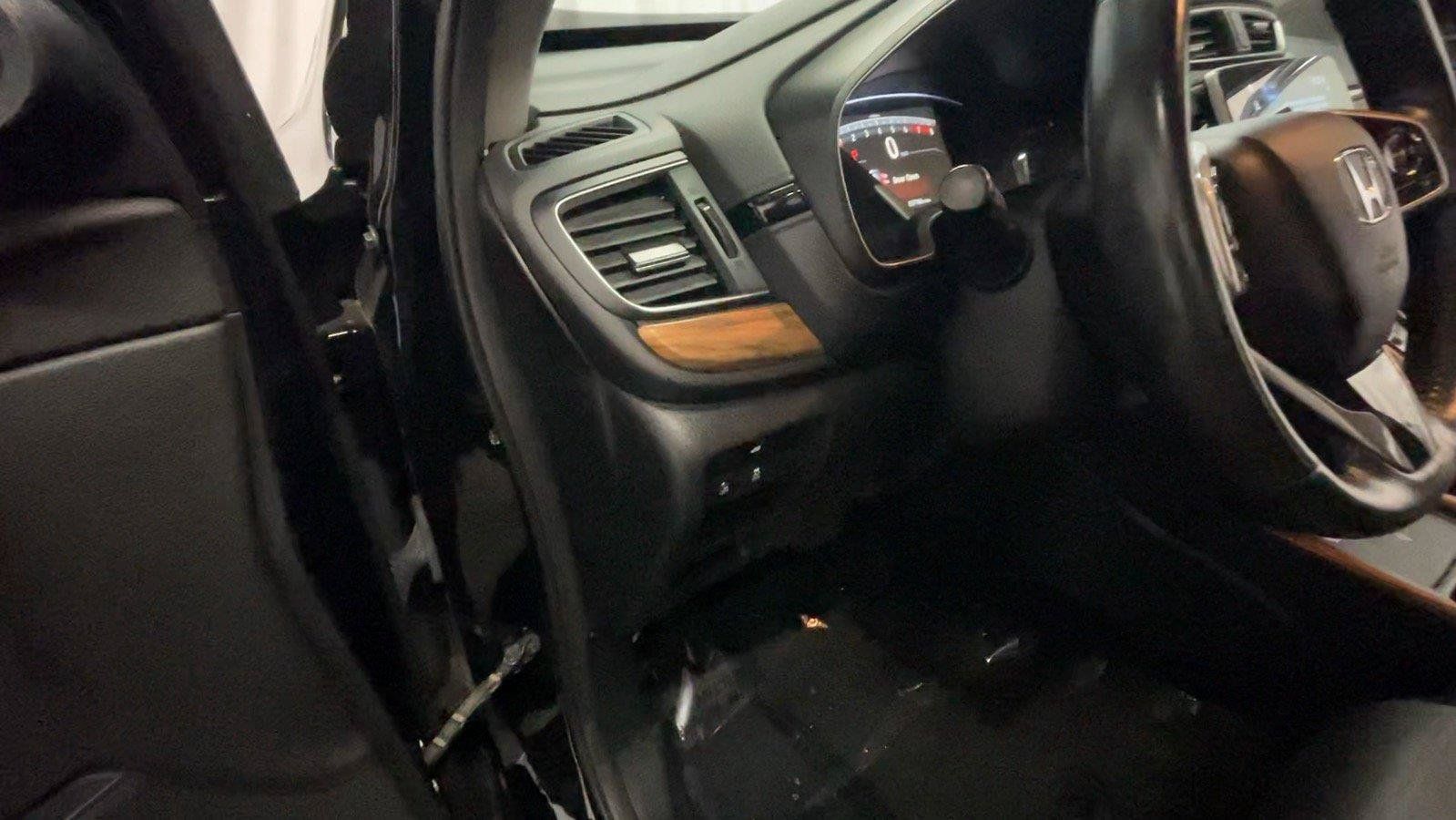 Used 2021 Honda CR-V Touring image 33