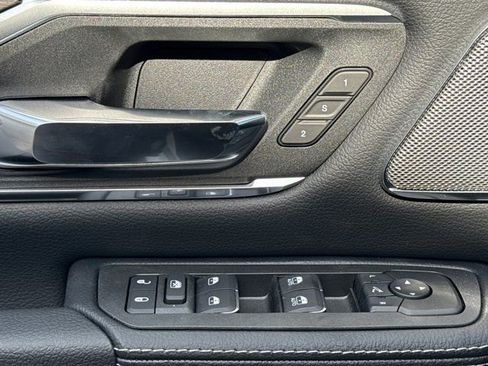 New 2026 RAM 1500 Laramie w/ Night Edition AWD/4WD image 19