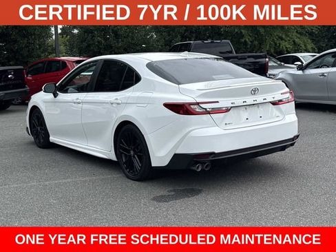 Used 2025 Toyota Camry SE w/ Multimedia Upgrade Package FWD image 4