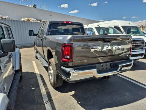 Certified 2025 RAM 2500 Big Horn AWD/4WD image 8