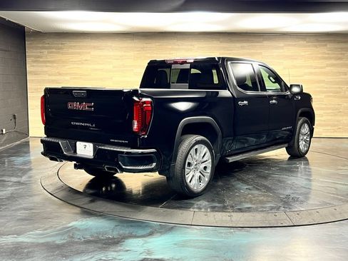 Used 2024 GMC Sierra 1500 Denali w/ Denali Reserve Package AWD/4WD image 17