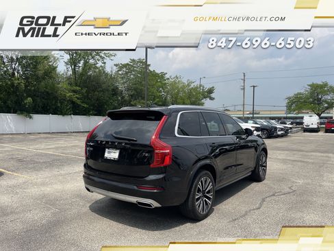 Used 2020 Volvo XC90 T5 Momentum AWD/4WD image 7