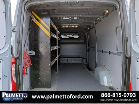 Used 2024 Mercedes-Benz Sprinter 2500 image 13