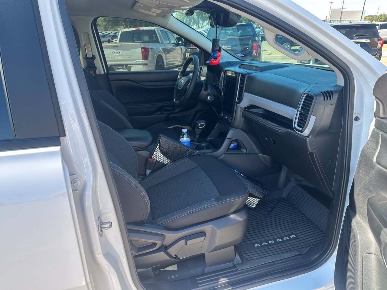 Used 2024 Ford Ranger XL AWD/4WD image 5